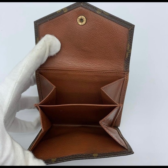 Louis Vuitton authentic Wallet - Picture 3 of 9